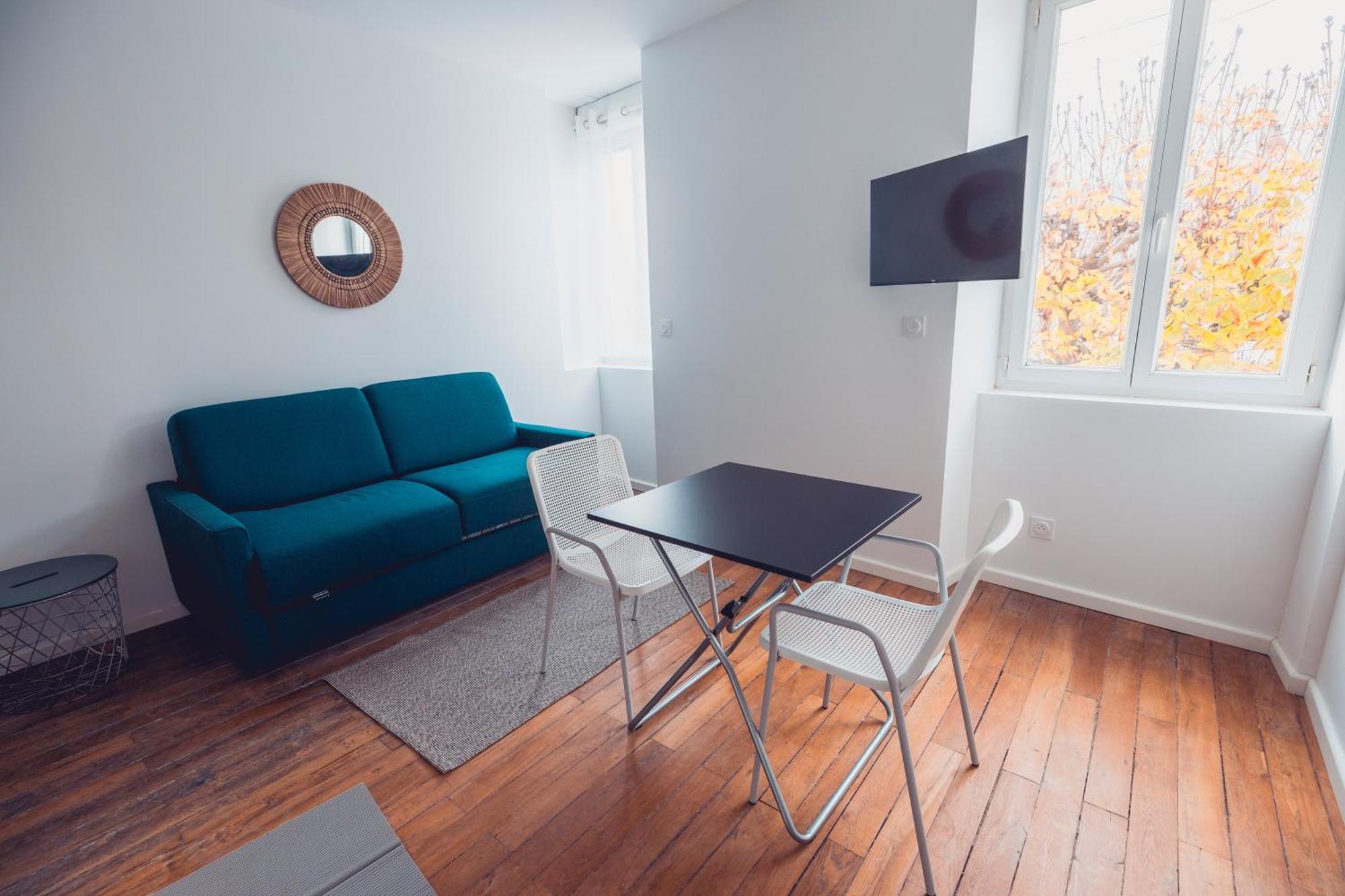 Large Studio Lumineux Et Neuf, Parking Gratuit Châteauroux المظهر الخارجي الصورة